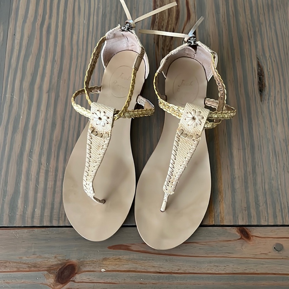 Jack Rogers gold T-strap sandal. Size 9.